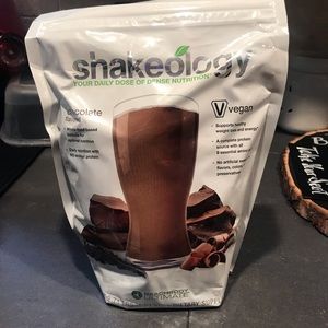 Shakeology-Vegan Chocolate